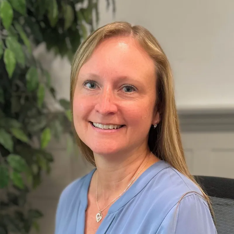 April Yurglic | Litigation Paralegal, Wisehart Wright Trial Lawyers